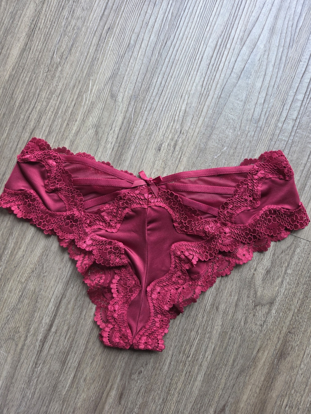 Vintage Victoria's Secret Satin & Lace Cheeky Panties, Criss-cross back. Small